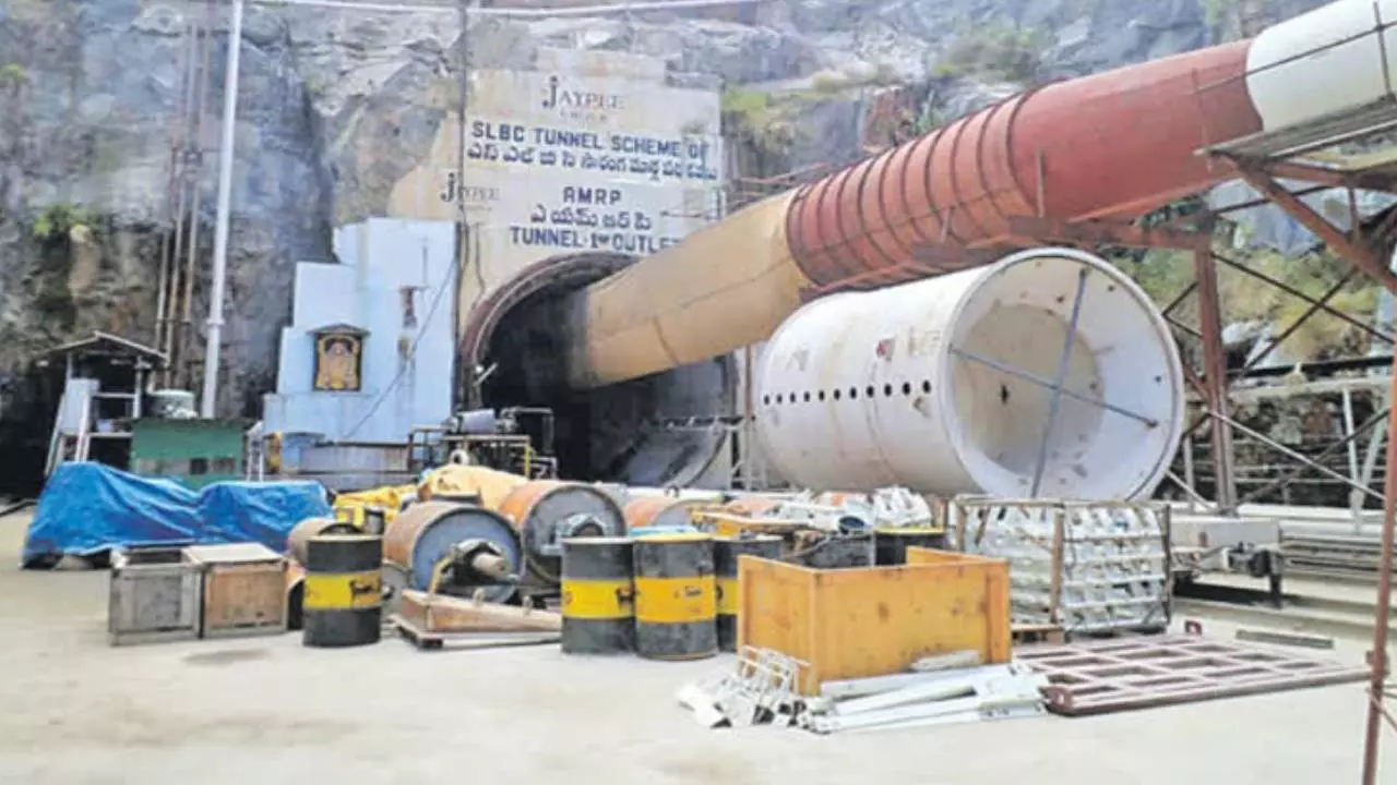SLBC tunnel roof collapsed near Srisailam, several workers struck in tunnel, Telangana govt monitoring rescue operations