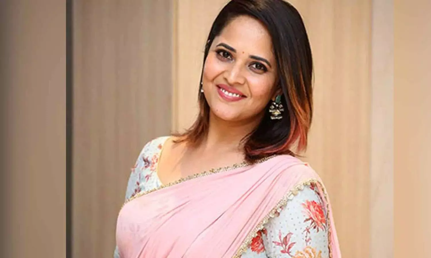 Anasuya Special Song in Harihara Veeramallu