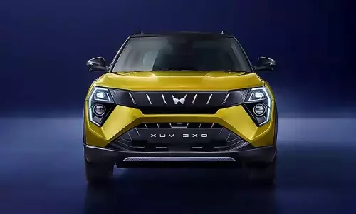 Mahindra XUV 3XO EV: మహీంద్రా నుంచి కొత్త ఎస్యూవీ.. త్వరలో లాంచ్..! Mahindra XUV 3XO EV: మహీంద్రా నుంచి కొత్త ఎస్యూవీ.. త్వరలో లాంచ్..!