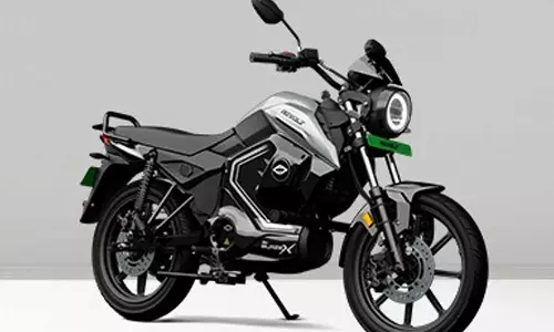 Revolt RV BlazeX: రివోల్ట్ మోటార్స్ నుంచి కొత్త ఎలక్ట్రిక్ బైక్.. ఫుల్ ఛార్జింగ్‌పై 150కిమీ రేంజ్..!