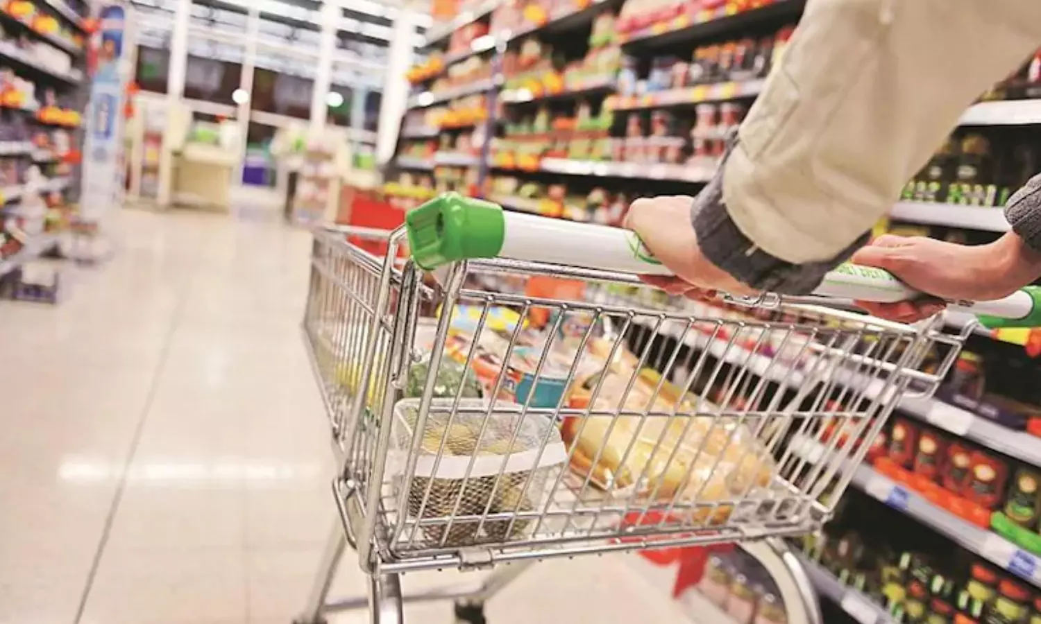 100 crore Indians have no extra money to spend 100 crore Indians have no extra money to spend