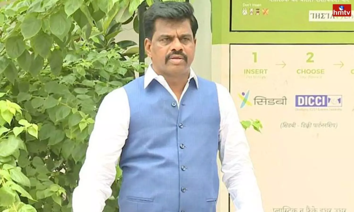 Gorantla Madhav gets notice from Vijayawada police, Gorantla Madhav arrest news buzz