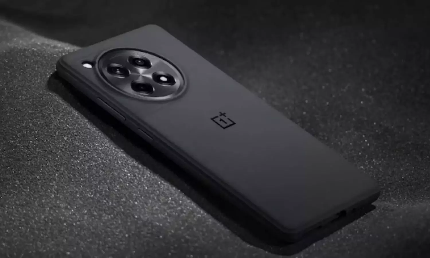 OnePlus Red Rush Sale Features Huge Discounts on Latest Smartphones Including OnePlus 13 series, Nord CE 4