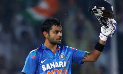 Holi Special: Team India’s Magical Performance with Virat Kohlis Bat on Holi