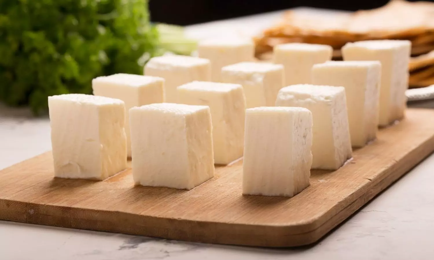 Paneer: ఆరోగ్యానికి మంచిదని పన్నీర్ తింటున్నారా.? ఓసారి ఈ విషయాలు తెలుసుకోండి..! Paneer: ఆరోగ్యానికి మంచిదని పన్నీర్ తింటున్నారా.? ఓసారి ఈ విషయాలు తెలుసుకోండి..!