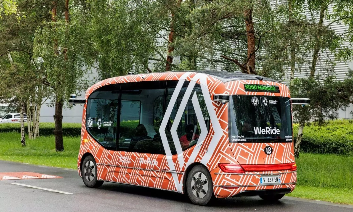 Spain Launches First Driverless Bus