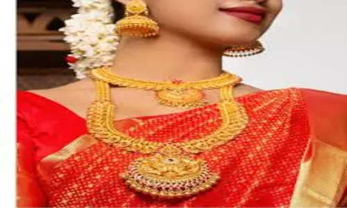 Gold Rate Today: పసిడి ప్రియులకు శుభవార్త..మళ్లీ తగ్గిన బంగారం ధర..ఎంత తగ్గిందంటే?