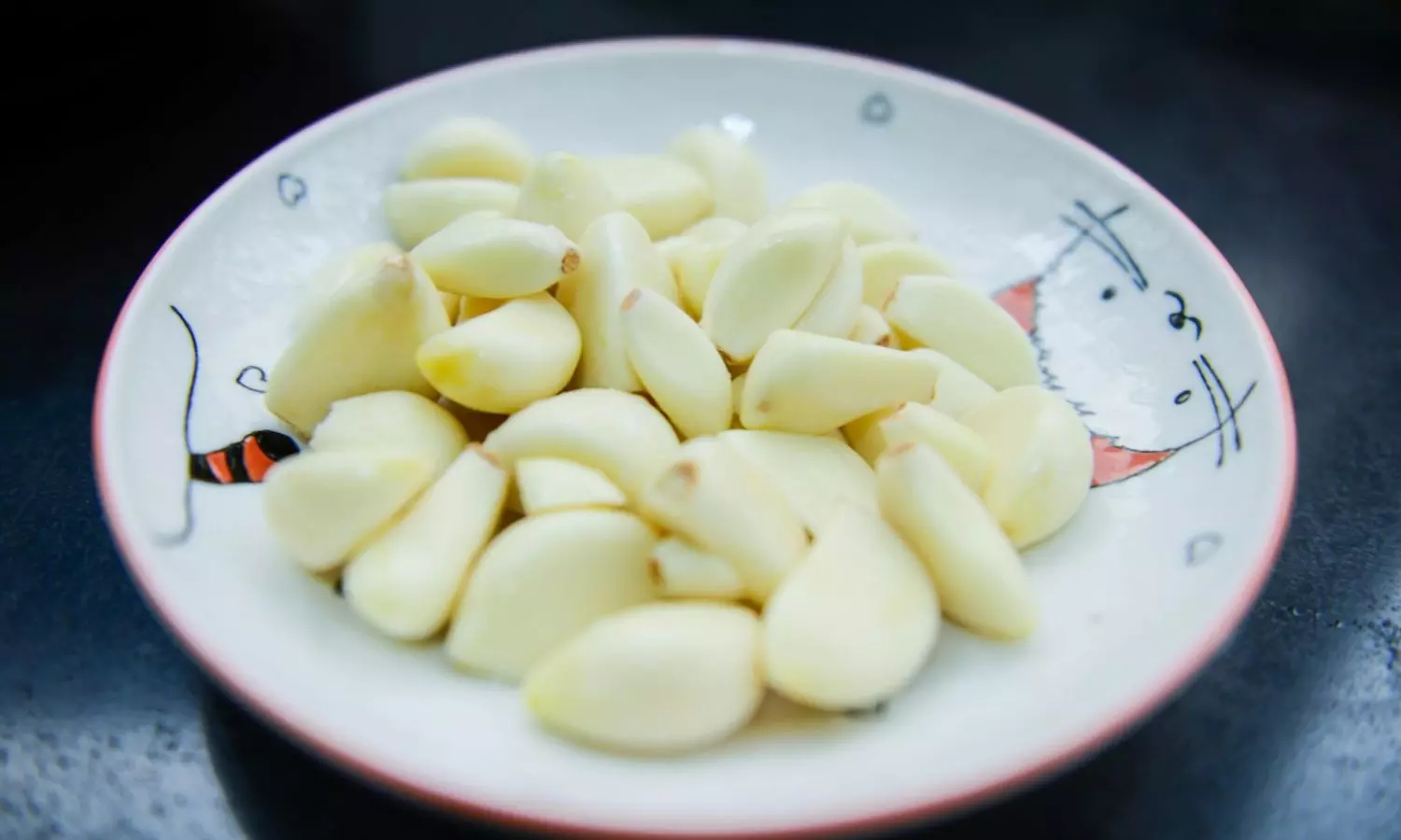 Benefits of Eating Garlic on an Empty Stomach Incredible Health Gains You Need to Know