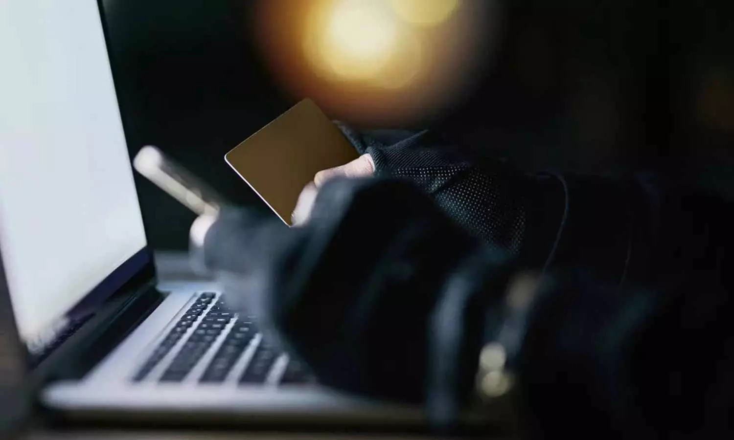 Online Fraud: పది నెలల్లో రూ.4245కోట్లు అమాయకుల నుంచి దోచుకున్న మోసగాళ్లు Online Fraud: పది నెలల్లో రూ.4245కోట్లు అమాయకుల నుంచి దోచుకున్న మోసగాళ్లు