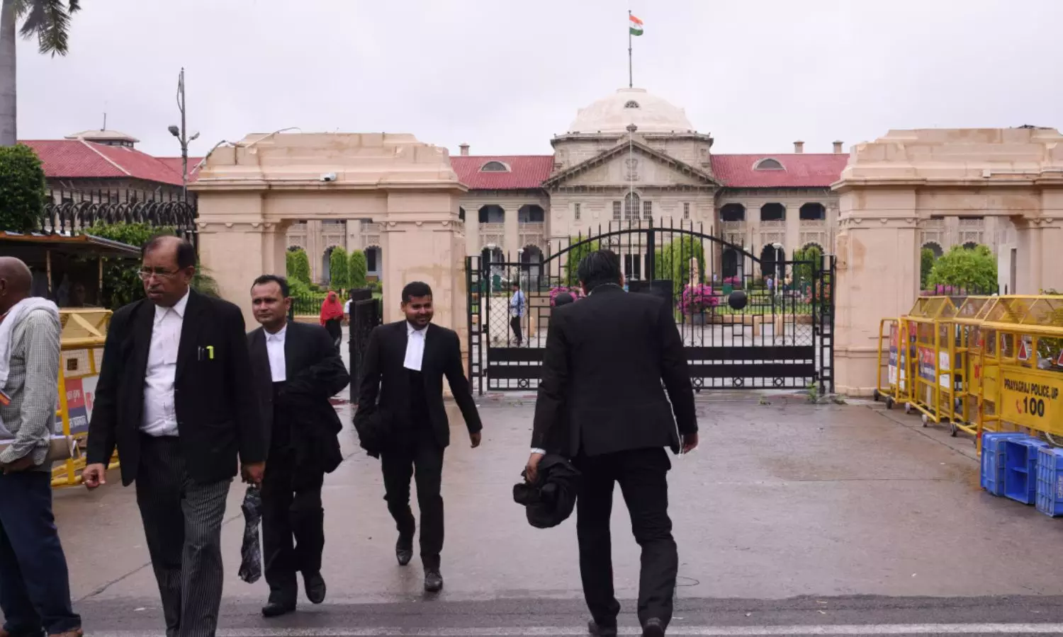 Allahabad High Court is not trash bin - Allahabad HCBA lawyers rejects Delhi high court judge Justice Yashwant Varmas transfer to their court