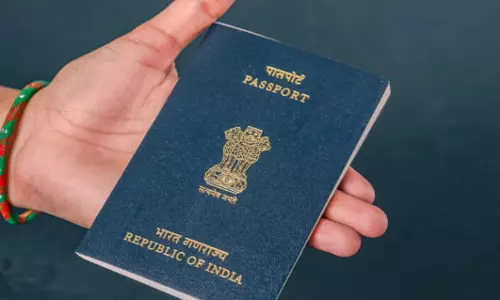 Passport: పాస్పోర్ట్ రెన్యువల్ చేసుకోవాలనుకుంటున్నారా? ముందుగా ఈ విషయాలు తెలుసుకోండి.. Passport: పాస్పోర్ట్ రెన్యువల్ చేసుకోవాలనుకుంటున్నారా? ముందుగా ఈ విషయాలు తెలుసుకోండి..