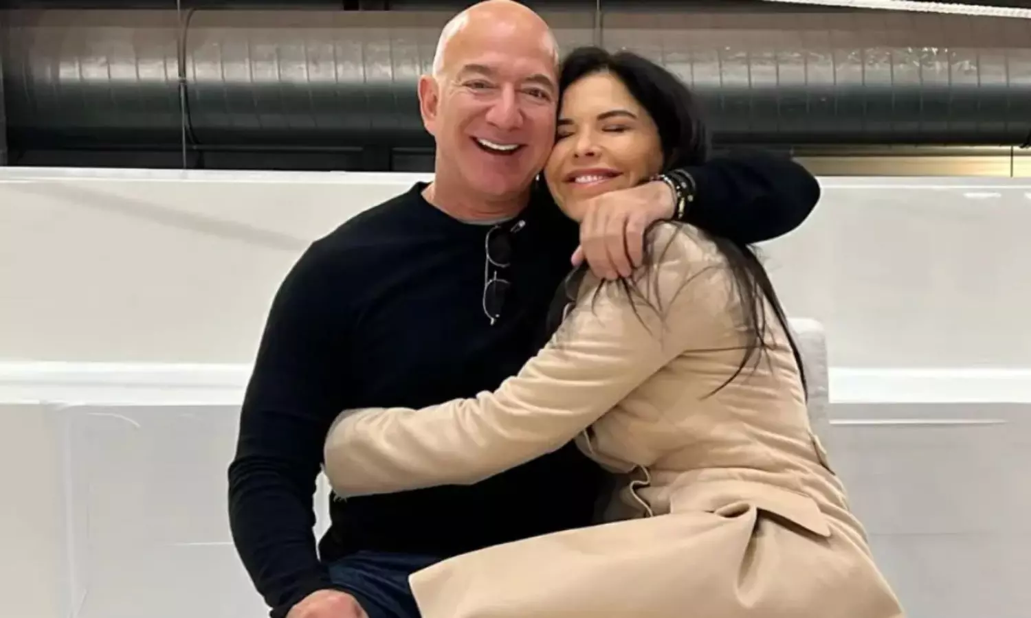 Jeff Bezos: వెనిస్ వేదికగా బెజోస్ వివాహం..ముహూర్తం ఖరారు?