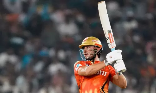 GT vs PBKS : స్టోయినిస్ సిక్సర్.. మహిళా సెక్యూరిటీ గార్డుకు గాయం