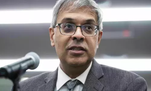 యూఎస్ హెల్త్ ఏజెన్సీ డైరెక్టర్‌ పదవికి జయ్: ఎవరీ భట్టాచార్య?