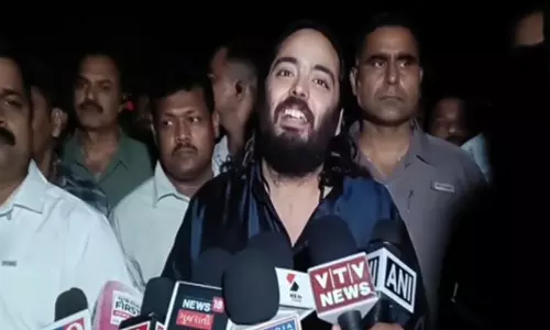 Anant Ambani padyatra to Dwaraka from Jamnagar continues amid Z plus security ahead of his 30th birthday