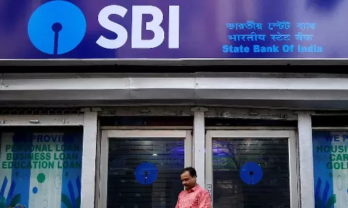 SBI mobile banking, digital payments and ATM withdrawals down as bank is closing its annual services