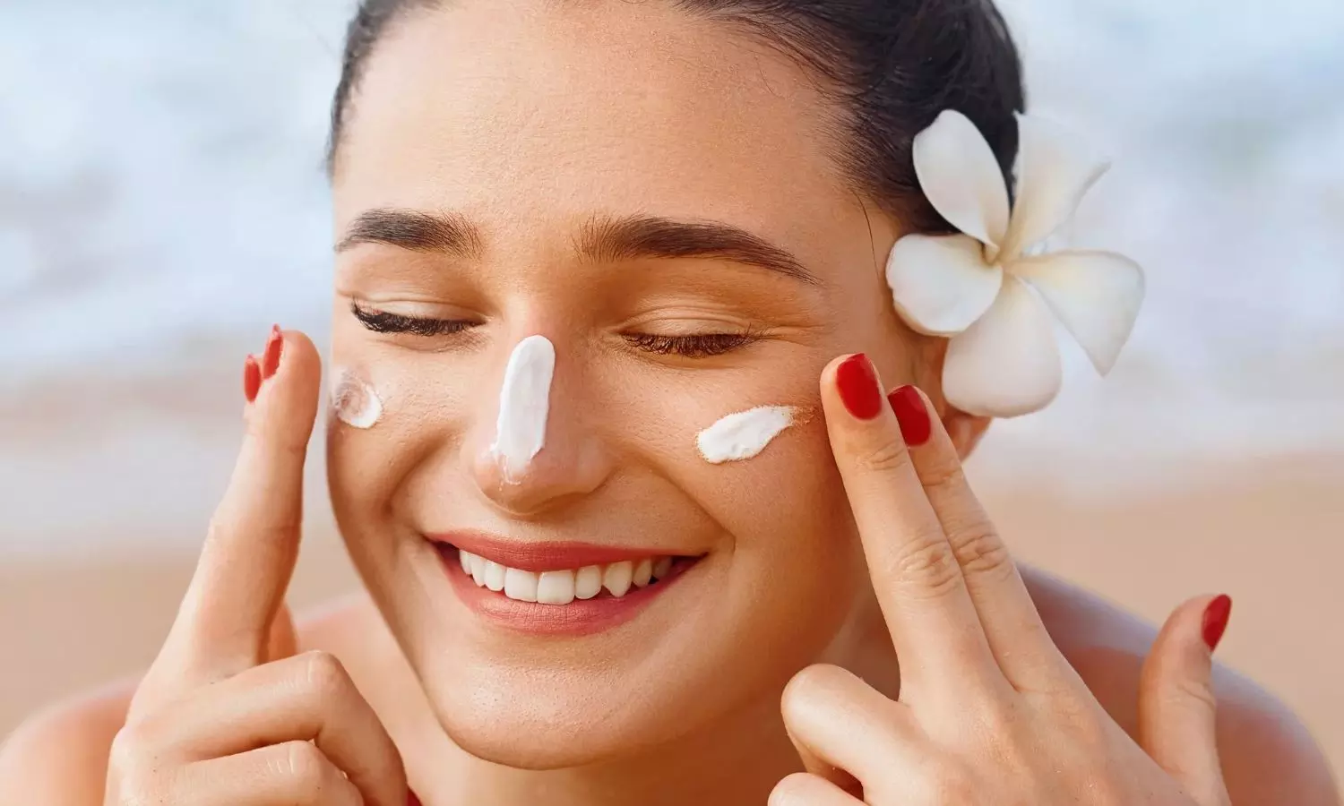 Lifestyle: సన్స్క్రీన్ ఉపయోగిస్తున్నారా.? ఈ జాగ్రత్తలు పాటించాల్సిందే..! Sunscreen Guide Must Follow Tips Before You Apply Protect Your Skin from UV Damage