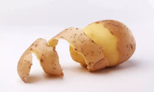 Surprising Beauty Benefits of Potato Peels for Glowing Skin Surprising Beauty Benefits of Potato Peels for Glowing Skin