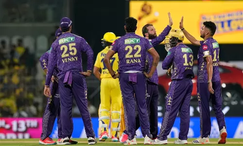 Kolkata knight riders beats chennai super kings by 8 wickets at Chepauk stadium, dhoni failed again
