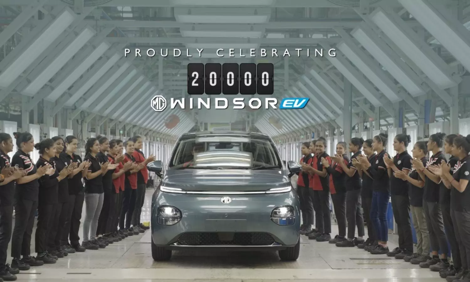 MG Windsor EV: మనసులు దోచేస్తున్నాయ్.. ఆరు నెలల్లో రికార్డ్ సేల్స్.. ఏమి కొంటున్నారు సామీ..!