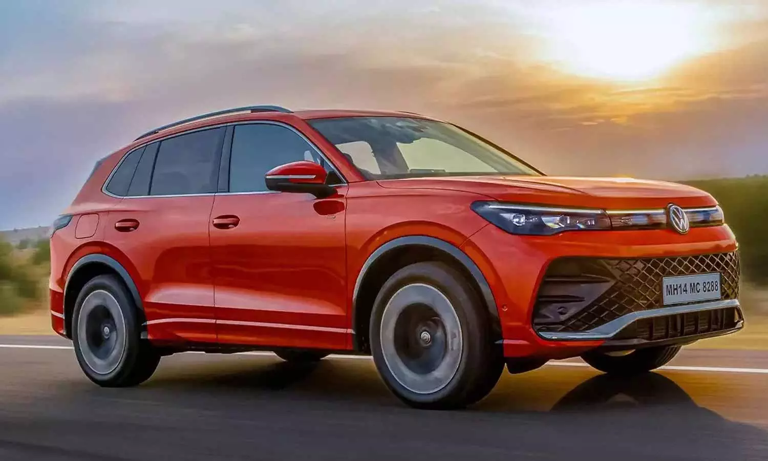 Tiguan R-line Launch: కొత్త కారు లాంచ్.. వోక్స్వ్యాగన్ టిగువాన్ R-లైన్ భలే ఉందిగా.. ప్రీ బుకింగ్స్ ఓపెన్.. ధర, ఫీచర్లు ఇవే..! Tiguan R-line