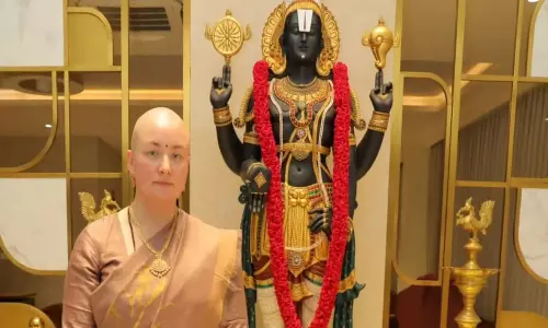 Anna Lezhneva: తిరుమల శ్రీవారిని దర్శించుకన్న పవన్ సతీమణి