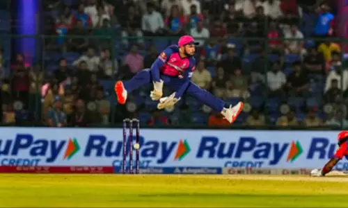 IPL 2025: ఐపీఎల్ లో గత 72 గంటల్లో సంచలనాలు.. అభిమానులకు ట్రిపుల్ ట్రీట్! IPL 2025: ఐపీఎల్ లో గత 72 గంటల్లో సంచలనాలు.. అభిమానులకు ట్రిపుల్ ట్రీట్!