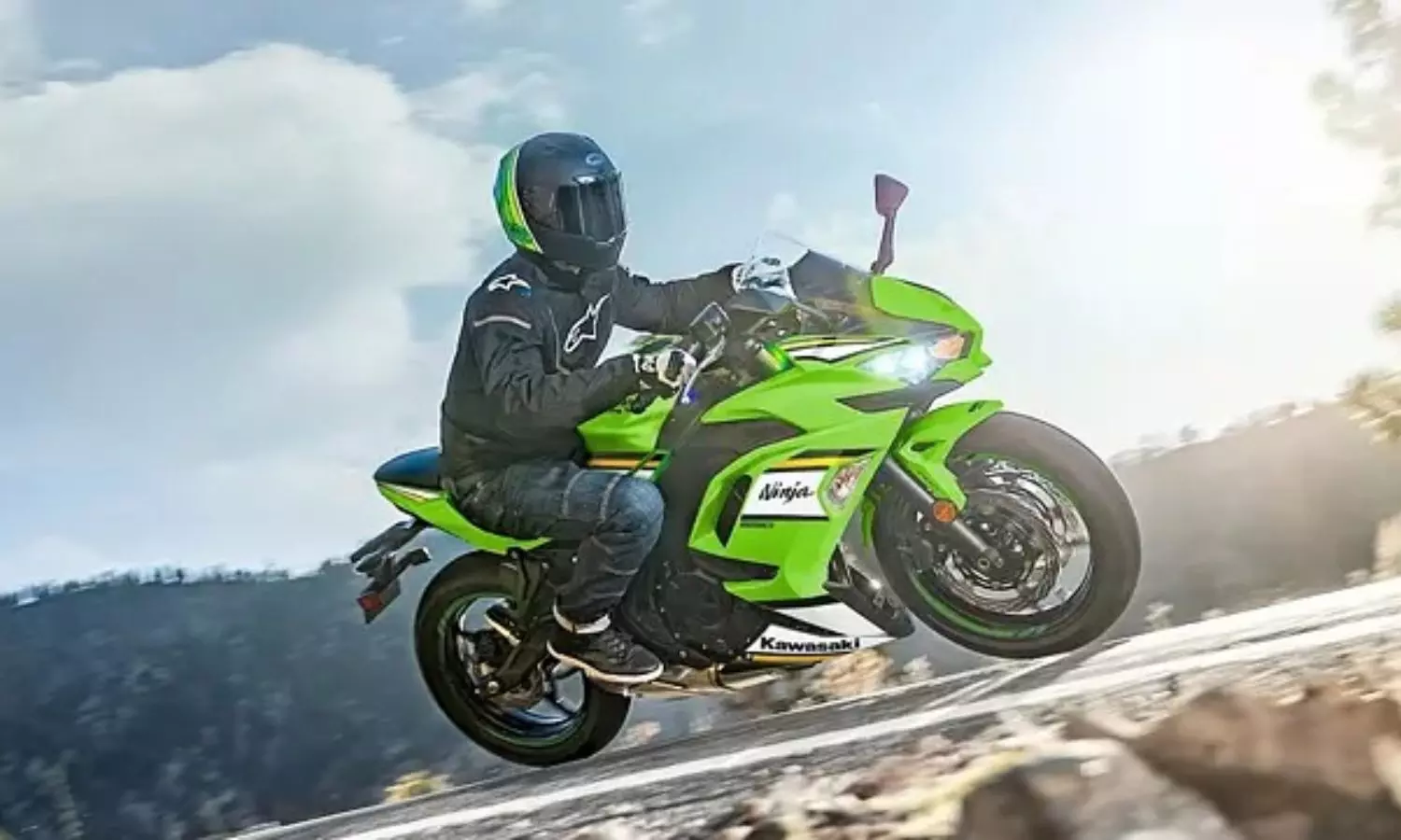 2025 Kawasaki Ninja 650 Launched price at RS 7.27 lakh ex showroom 2025 Kawasaki Ninja 650 Launched price at RS 7.27 lakh ex showroom