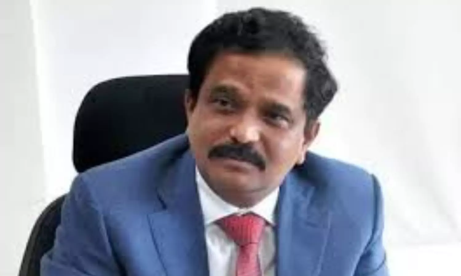 AP: ఏపీ ఇంటెలిజెన్స్ మాజీ చీఫ్ పీఎస్ఆర్ ఆంజనేయులు అరెస్ట్ AP: ఏపీ ఇంటెలిజెన్స్ మాజీ చీఫ్ పీఎస్ఆర్ ఆంజనేయులు అరెస్ట్