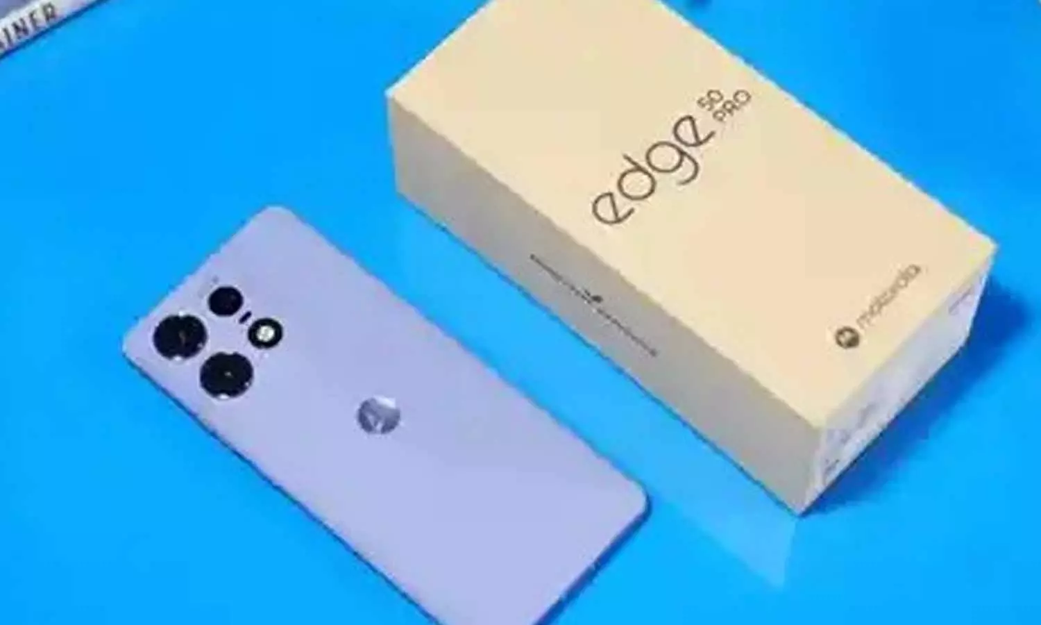 Motorola Edge 50 Pro Discount: వావ్.. వండర్ఫుల్ ఆఫర్.. అతి తక్కువ ధరకే మోటోరోలా ఎడ్జ్ 50 ప్రో.. ఇప్పుడే ఆర్డర్ పెట్టేసుకోండి..! Motorola Edge 50 Pro Discount