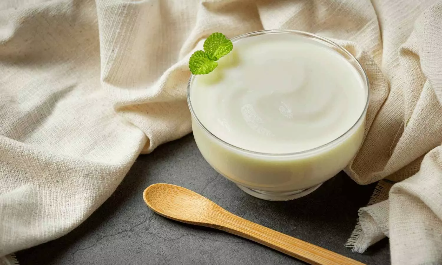 Health: పెరుగులో ఇవి కలుపుకొని తింటే.. కీళ్ల నొప్పులు బలదూర్ అవ్వాల్సిందే Health