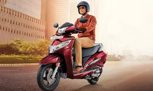 Two Wheeler Sales : డిమాండ్ ఎప్పటికీ తగ్గని టూ-వీలర్స్ ఇవే.. బుల్లెట్ వేగంతో సేల్స్ Two Wheeler Sales : డిమాండ్ ఎప్పటికీ తగ్గని టూ-వీలర్స్ ఇవే.. బుల్లెట్ వేగంతో సేల్స్