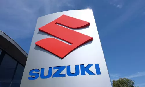 Maruti Suzuki: శుభవార్త.. భద్రతకే జై కొట్టిన మారుతి సుజికి.. అన్ని కార్లలో సిక్స్ ఎయిర్బ్యాగ్స్..! Maruti Suzuki: శుభవార్త.. భద్రతకే జై కొట్టిన మారుతి సుజికి.. అన్ని కార్లలో సిక్స్ ఎయిర్బ్యాగ్స్..!