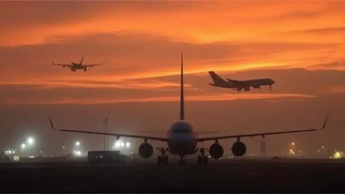 Indian Airspace: పాకిస్థాన్కు మరో గట్టి షాక్ ఇచ్చిన ఇండియా Indian Airspace: పాకిస్థాన్కు మరో గట్టి షాక్ ఇచ్చిన ఇండియా