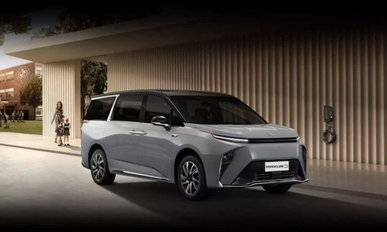 JSW MG M9 Launch: త్వరలో ఇండియన్ మార్కెట్లోకి అతి పెద్ద ఈవీ కారు.. సింగిల్ ఛార్జ్తో 565కి.మీ రేంజ్..! JSW MG M9 Launch: త్వరలో ఇండియన్ మార్కెట్లోకి అతి పెద్ద ఈవీ కారు.. సింగిల్ ఛార్జ్తో 565కి.మీ రేంజ్..!