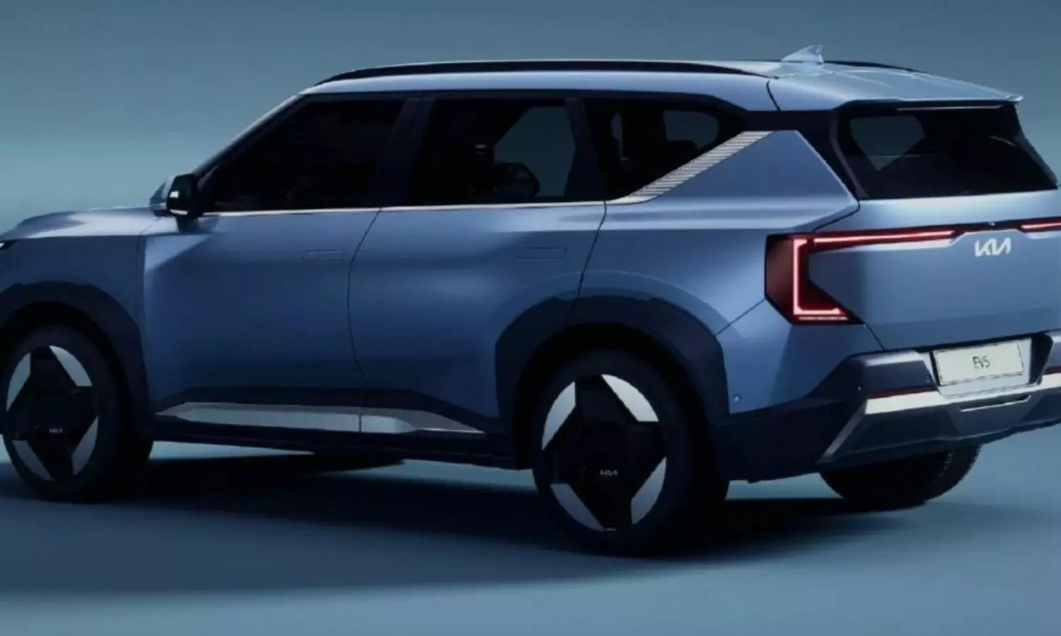 Upcoming Hybrid Cars: ఇండియన్ మార్కెట్లోకి టాప్ 3 హైబ్రిడ్ కార్లు.. బెస్ట్ మైలేజ్ పక్కా.. లాంచ్ ఎప్పుడంటే..?