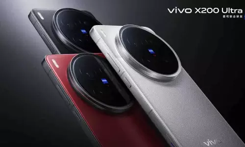 Vivo X200 Ultra: వివో కిర్రాక్ స్మార్ట్ఫోన్.. 200MP కెమెరాతో యాపిల్, సామ్సంగ్లకు చుక్కలే.. క్లారిటీ అదిరింది..! Vivo X200 Ultra: వివో కిర్రాక్ స్మార్ట్ఫోన్.. 200MP కెమెరాతో యాపిల్, సామ్సంగ్లకు చుక్కలే.. క్లారిటీ అదిరింది..!