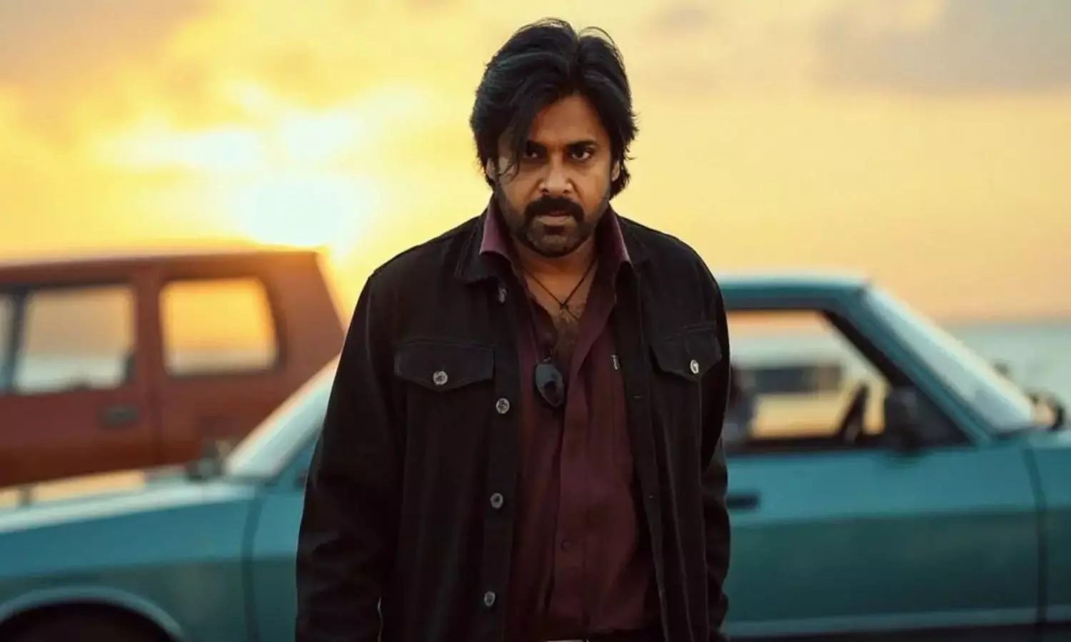 OG: పండగ చేసుకోండి.. ఓజీ నుంచి క్రేజీ అప్డేట్ OG: పండగ చేసుకోండి.. ఓజీ నుంచి క్రేజీ అప్డేట్