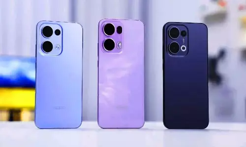 Oppo Reno 14 Pro Launch: మార్కెట్లోకి ఒప్పో కొత్త ఫోన్.. మీ బడ్జెట్ ధరలోనే.. ఫీచర్ల కోసమైన కొనండి..! Oppo Reno 14 Pro Launch: మార్కెట్లోకి ఒప్పో కొత్త ఫోన్.. మీ బడ్జెట్ ధరలోనే.. ఫీచర్ల కోసమైన కొనండి..!