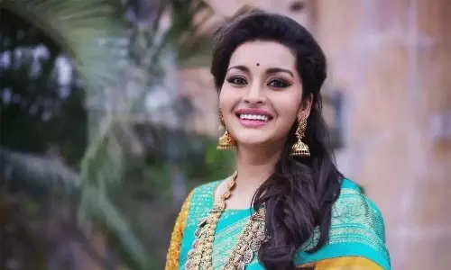 Renu Desai Urges Citizens to Boycott Chinese Products for the Nations Welfare