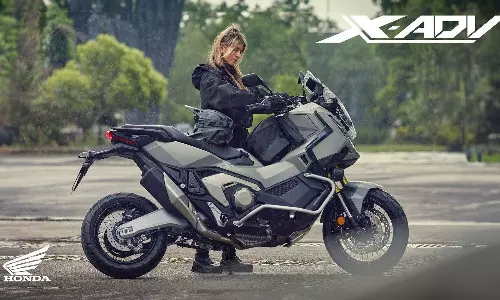 Honda Teases X-ADV 750: రాబందు దిగింది.. హోండా అడ్వెంచర్ స్కూటర్ లాంచ్.. చూస్తే కళ్లు తిప్పుకోలేరు..! Honda Teases X-ADV 750: రాబందు దిగింది.. హోండా అడ్వెంచర్ స్కూటర్ లాంచ్.. చూస్తే కళ్లు తిప్పుకోలేరు..!