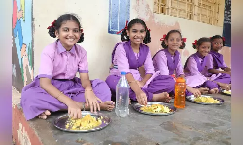 Andhra: ఆంధ్రప్రదేశ్ పాఠశాల విద్యార్థులకు శుభవార్త తీసుకొచ్చిన ఏపీ సర్కార్! Andhra: ఆంధ్రప్రదేశ్ పాఠశాల విద్యార్థులకు శుభవార్త తీసుకొచ్చిన ఏపీ సర్కార్!