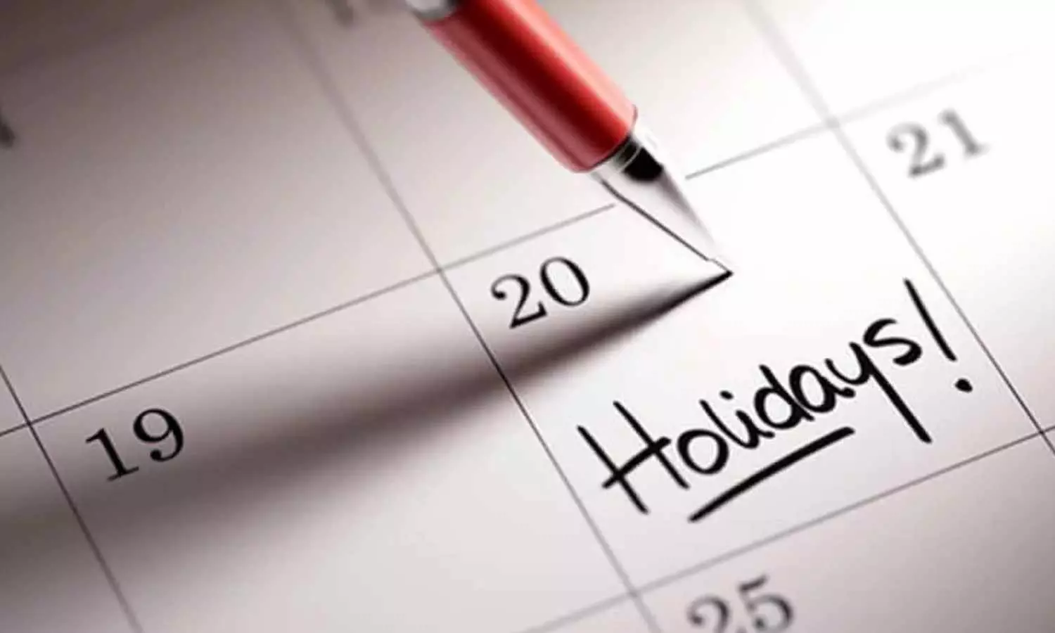 Bakrid: తెలుగు రాష్ట్రాల్లో ఉద్యోగులకు గుడ్న్యూస్! వరుసగా 3 రోజుల సెలవుల ఛాన్స్! Bakrid: తెలుగు రాష్ట్రాల్లో ఉద్యోగులకు గుడ్న్యూస్! వరుసగా 3 రోజుల సెలవుల ఛాన్స్!