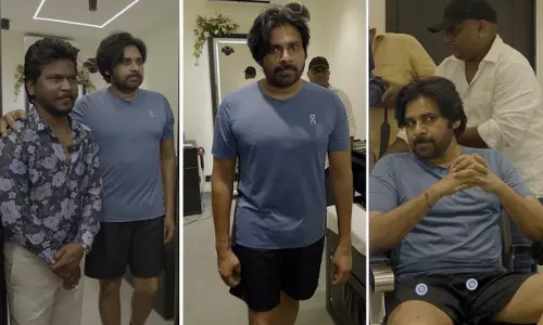 Pawan Kalyan: వైరల్ అవుతున్న పవన్ కళ్యాణ్ న్యూ లుక్ Pawan Kalyan: వైరల్ అవుతున్న పవన్ కళ్యాణ్ న్యూ లుక్