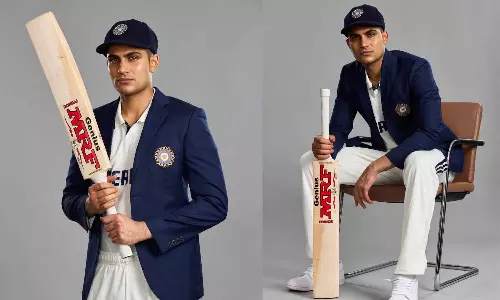 శుభ్‌మన్ గిల్‌ బ్యాట్‌పై ‘ప్రిన్స్’ స్టిక్కర్.. ఫ్యాన్స్ ట్రోల్స్‌తో మంటలు! కోహ్లి, సచిన్ చేసిన పని కాదు అంటున్న నెటిజన్లు