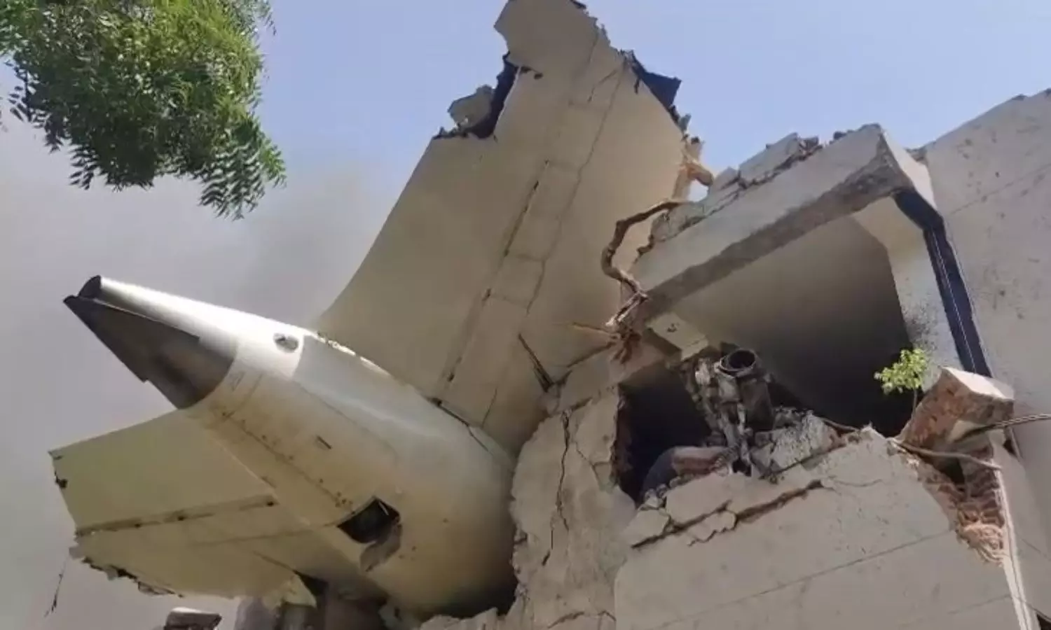 Air India Crash Could Become India’s Costliest Aviation Insurance Claim Air India Crash Could Become India’s Costliest Aviation Insurance Claim