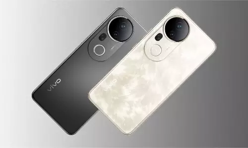 Vivo T4 Ultra vs T3 Ultra : కొత్తగా ఫోన్ కొనాలా? అయితే ఈ కంపారిజన్ చదివి డిసైడ్ అవ్వండి..!