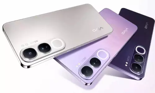 Vivo Y400 Pro 5G: వివో నుంచి కొత్త ఫోన్.. ఆకట్టుకుంటున్న టీజర్.. డిజైన్ అదిరిపోయింది..!