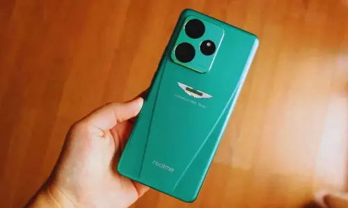 Realme GT 7 Dream Edition Realme GT 7 Dream Edition