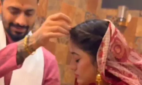 Viral Video: భర్త కాళ్లు కడిగిన నీళ్లను తాగిన ఒక స్టార్ హీరోయిన్